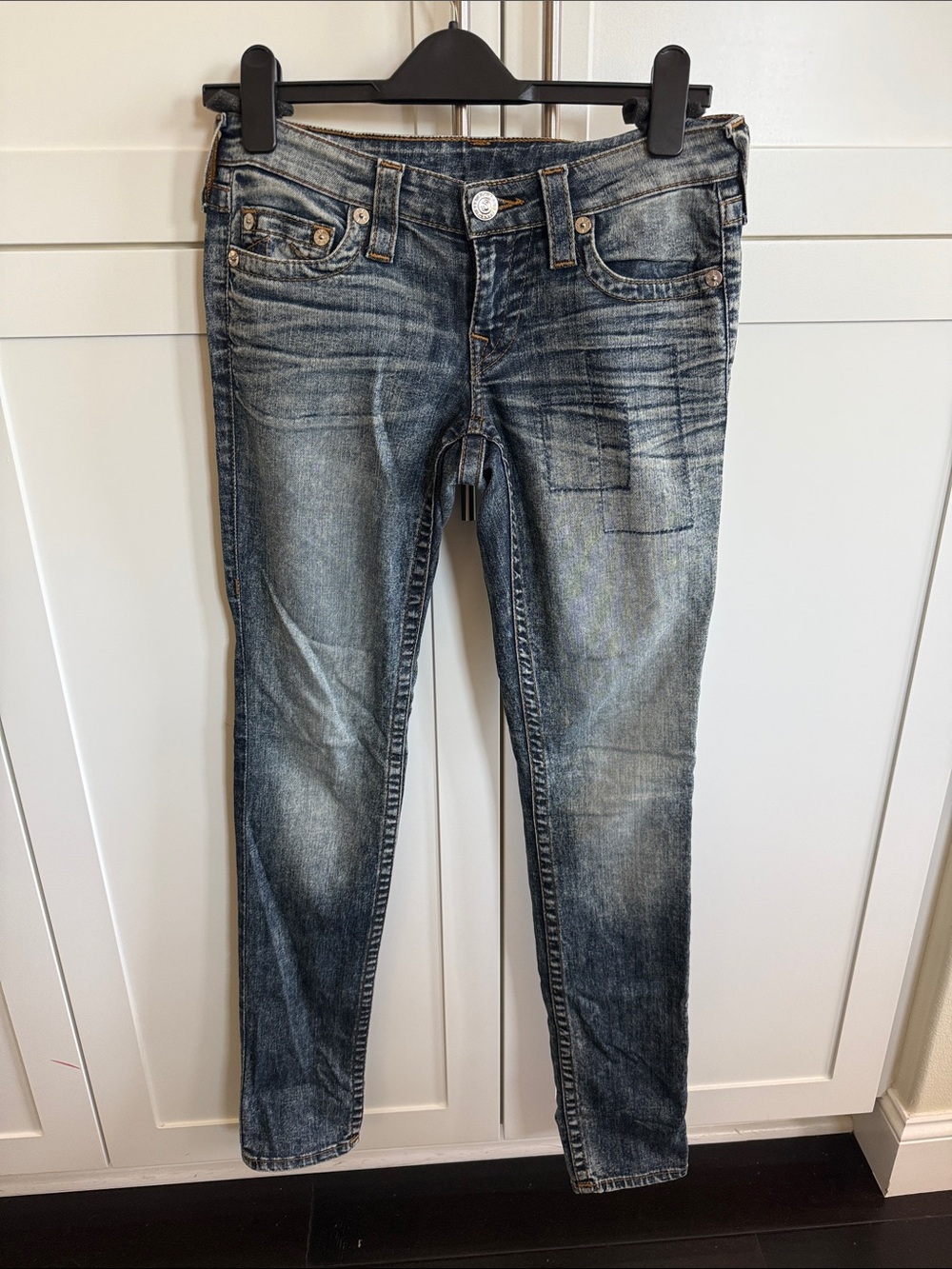 True Religion Skinny Jeans in Indigo Wash Size 27